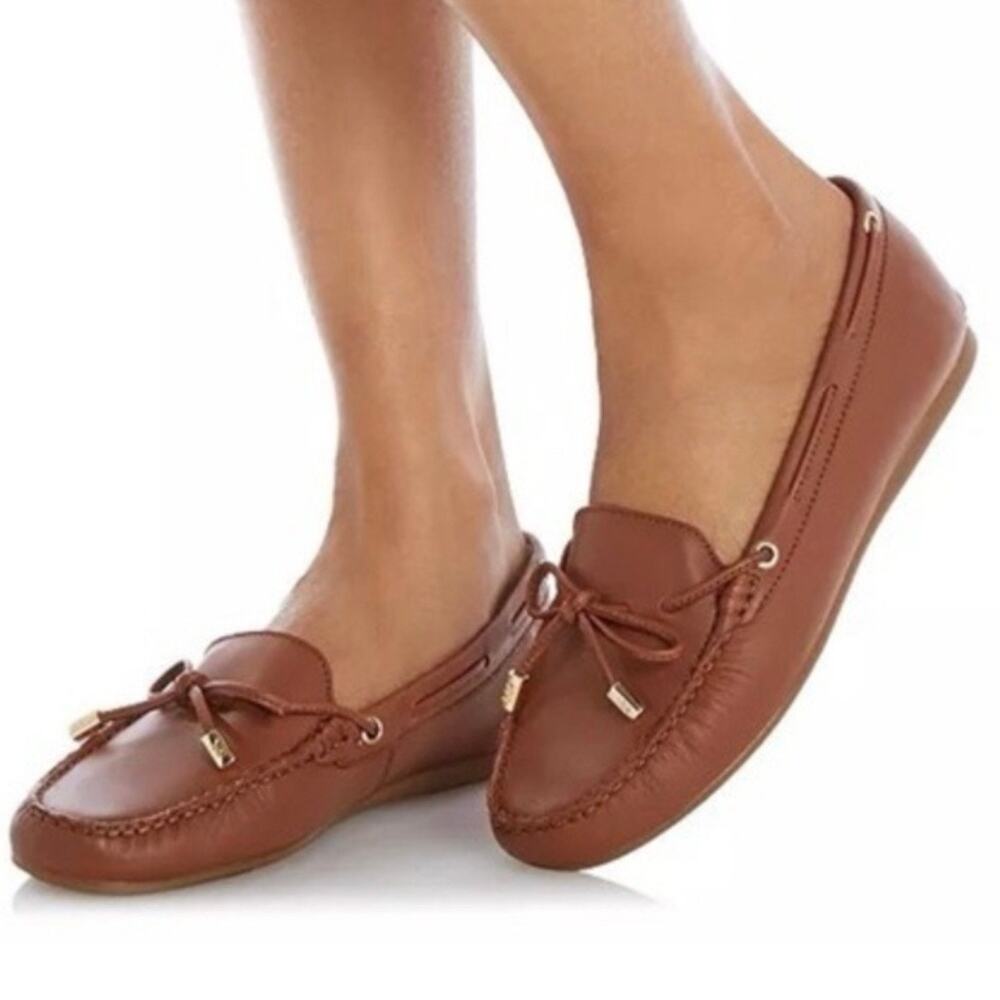 Michael Kors Sutton Moccasin Leather Loafers Size 6.5